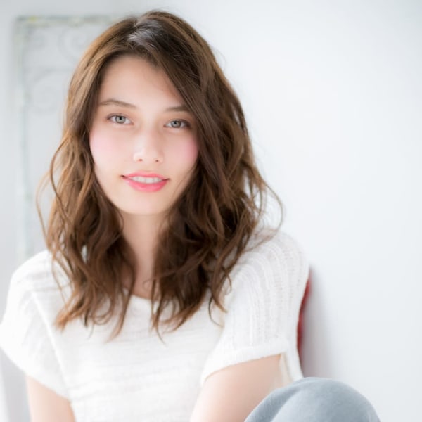 ヌーディベージュ×ソバージュ風ロング|北千住 美容院cocono salon HANARE髪質改善