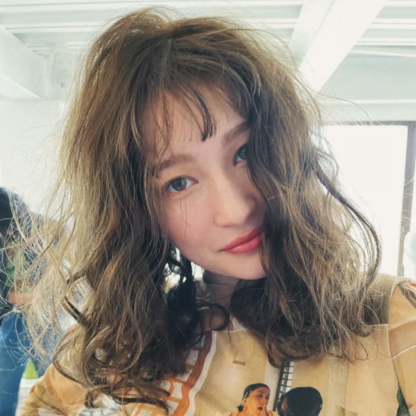 ふわふわニュアンスパーマ ミディアムパーマ