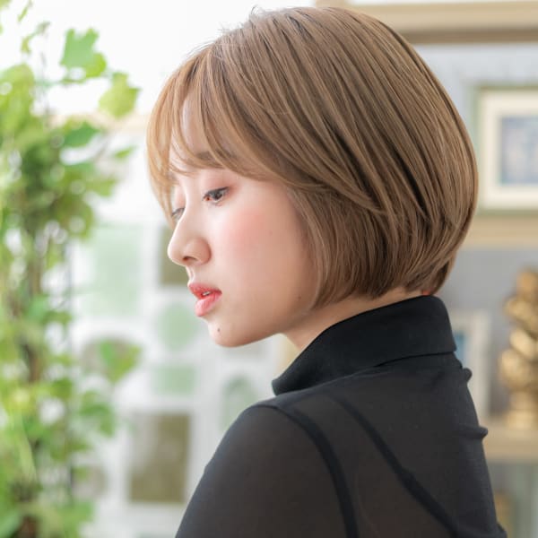 ハイトーンカラー韓国風前下がりマッシュボブ ボブショート