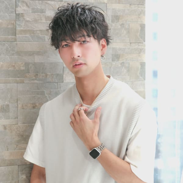 今流行りのツイストスパイラルパーマ|LaBless ザ北浜PLAZA《髪質改善/ヘッドスパ/オージュア/メンズ歓迎》