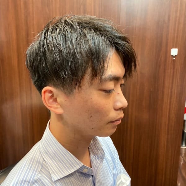 《すっきり度アップ》刈り上げツーブロック