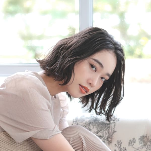 外ハネ◎切りっぱなしボブ|ROCCA hair eje.