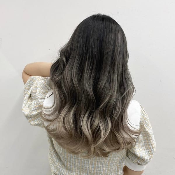 髪質改善/インナーカラー/ショート/前髪カット/ブリーチ/中