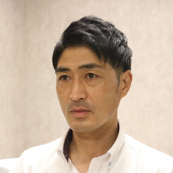 ツーブロックショートスタイル