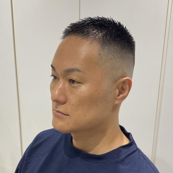 スキンフェード坊主　ボウズ　ぼうず　超短髪クロップ