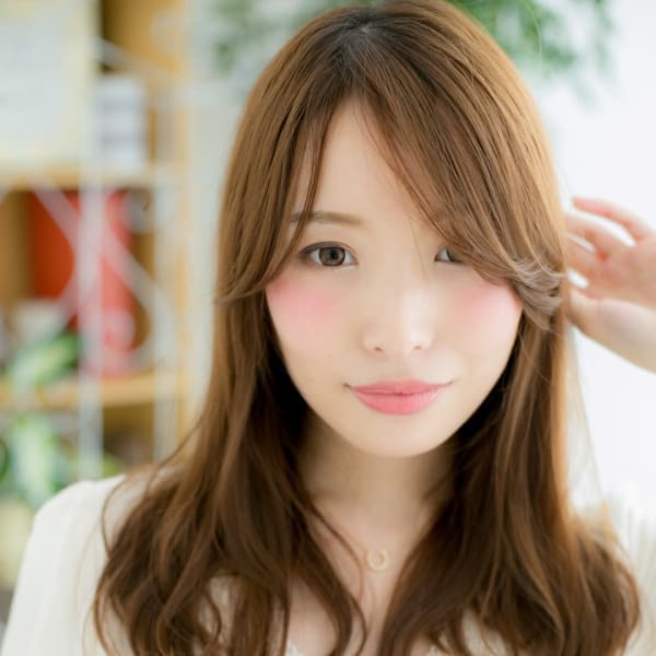 【浅草美容院HANARE】フェミニティ♪ツヤ髪ゆるふわロング