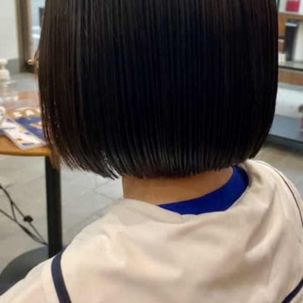 ミニボブ|HAIR SALoN THE NAKED