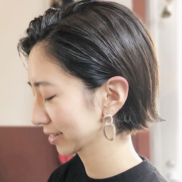 アップバングミニボブ