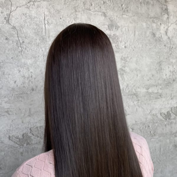 柔らか雰囲気のリラックス縮毛矯正|ブロッサム 鶴瀬店