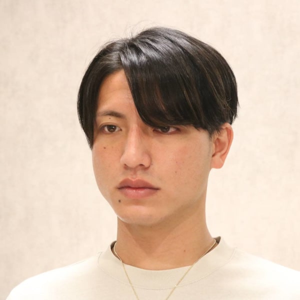 センターパートスタイル