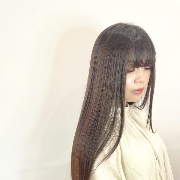 乾かすだけで決まる髪質改善ストレート|SORA 学芸大学店