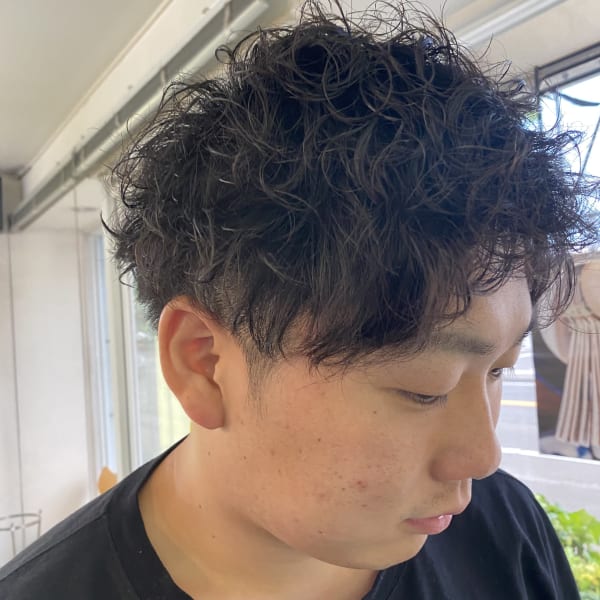 20代スパイラルパーマ×カット