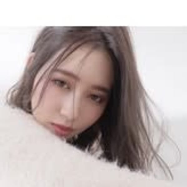 20代30代40代　前髪長め　耳かけセミロング|SUNS hair salon