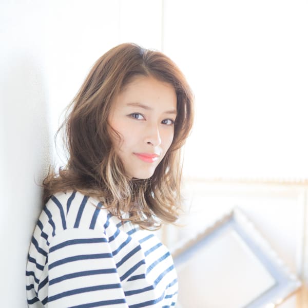 大人可愛い小顔になれるパーマ