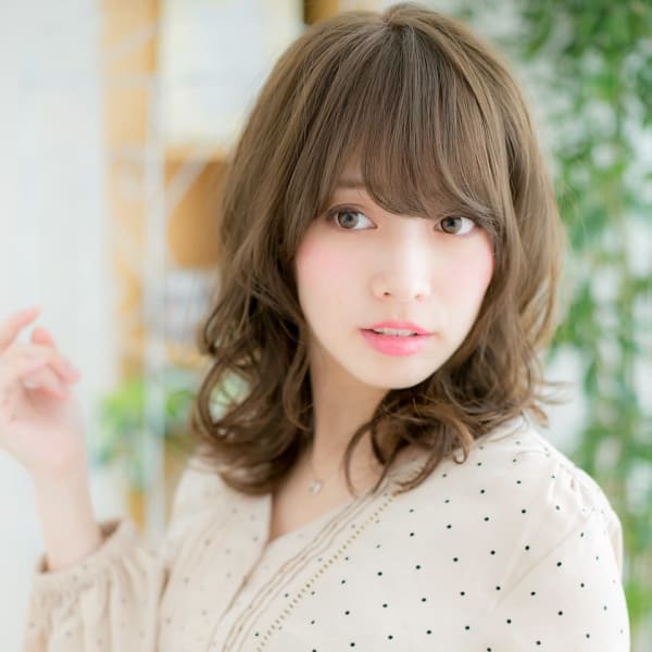 【浅草美容院HANARE】ゴールドベージュ☆大人巻きe