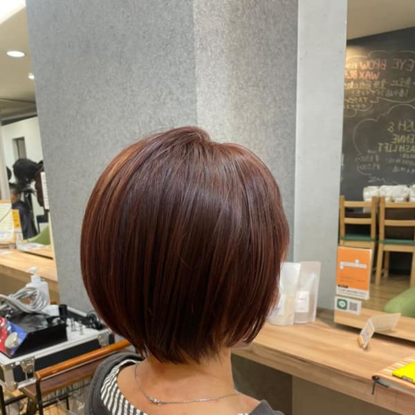 20代30代40代ラベンダーアッシュナチュラルショート