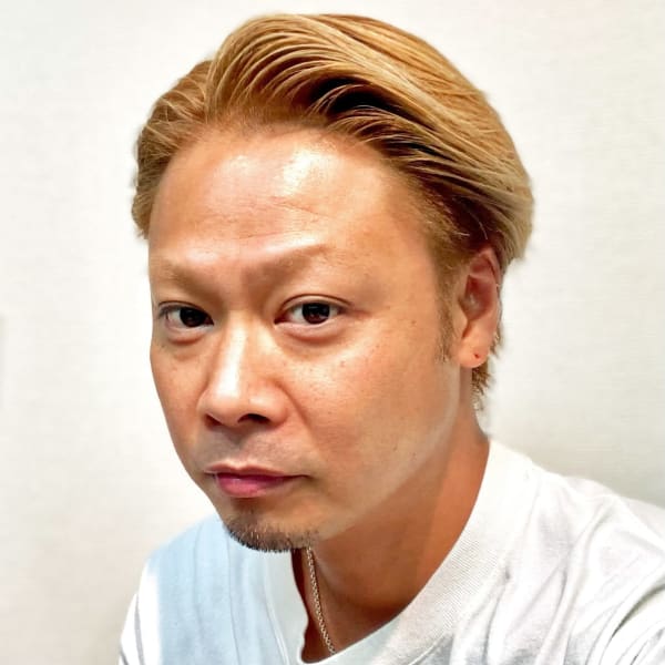 kokua hair design【コクアヘアデザイン】のスタッフ紹介。タマザキユウイチ