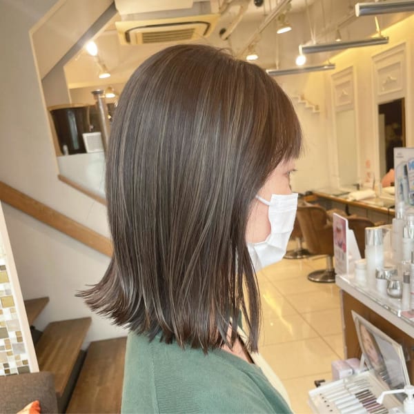 大人ハイライト☆グレージュ 切りっぱなしボブ【横浜】
