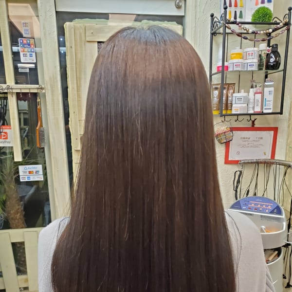 酸熱トリートメント、酸性ストレートで髪質改善してツヤサラにな