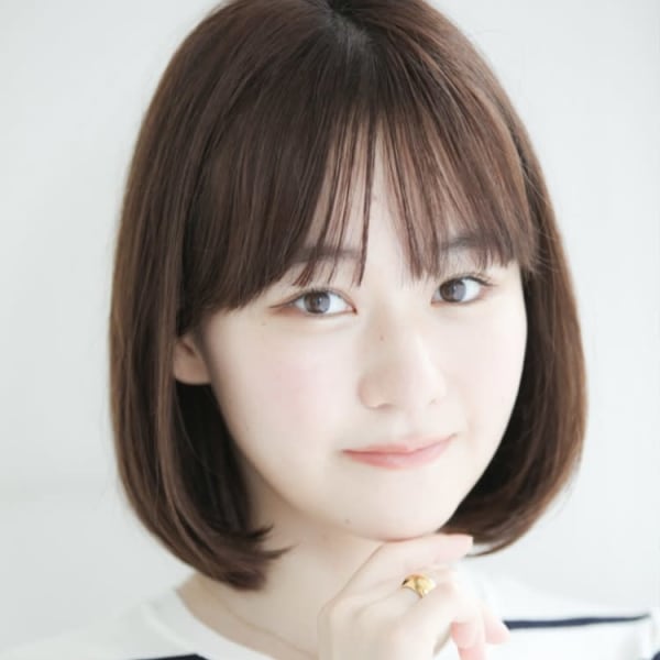 軽めバングのボブ