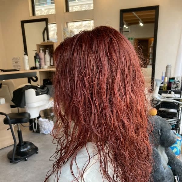 ブリーチ一回でできる季節カラー