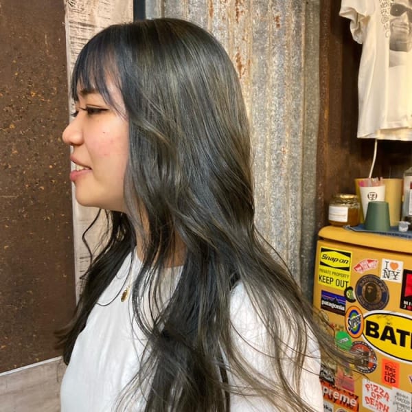 ワンブリーチでできるナチュラルハイトーン！