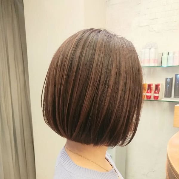 20代30代大人可愛いエアリーボブラベンダーベージュ透明感