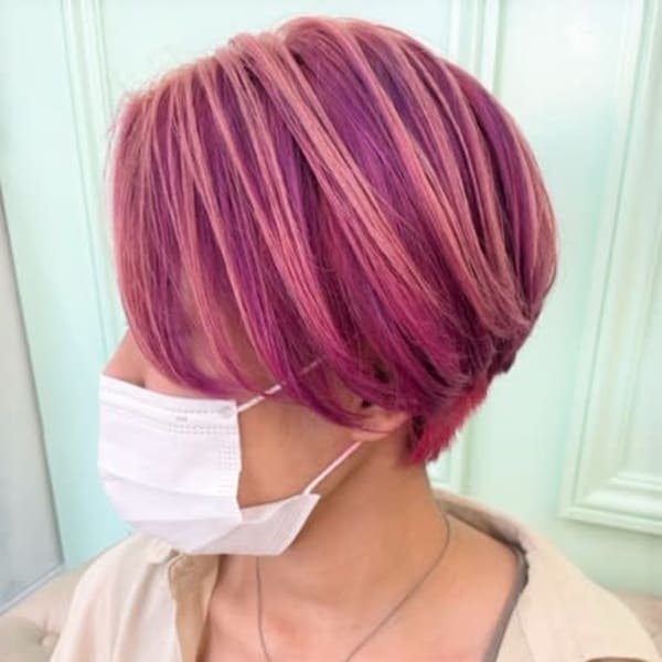 ピンクコントラストデザインカラー