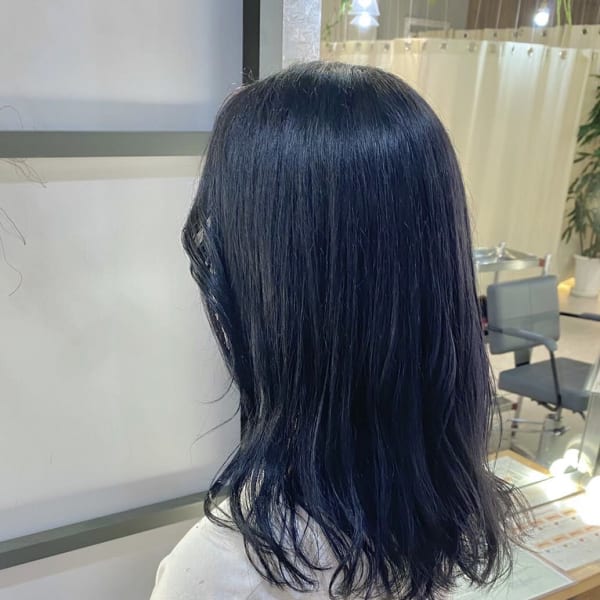 ブルーブラック