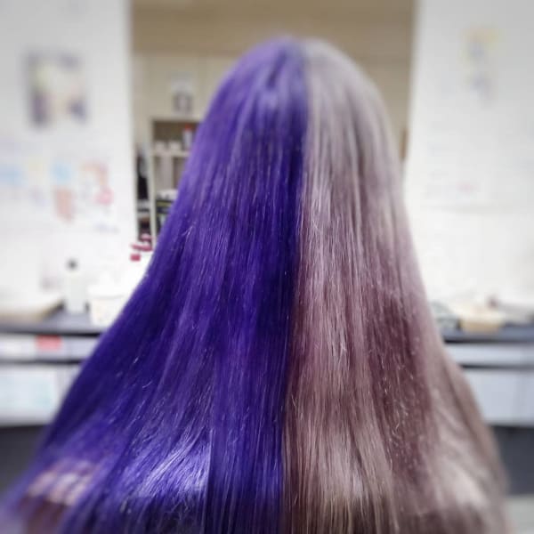 アッシュと原色カラー