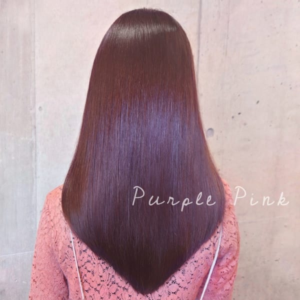 深みのある艶カラー