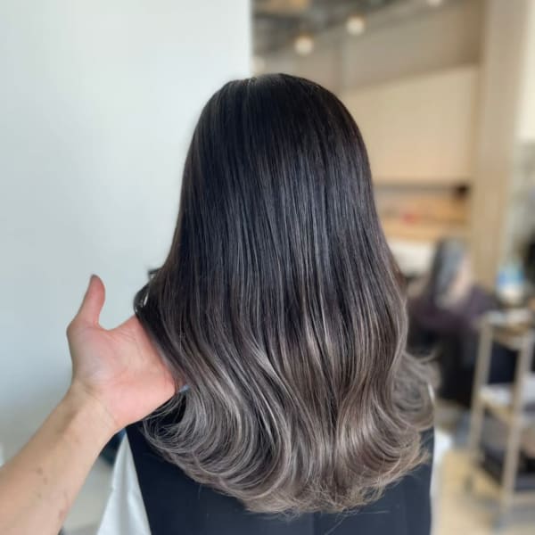 髪質改善/インナーカラー/ショート/前髪カット/ブリーチ/中