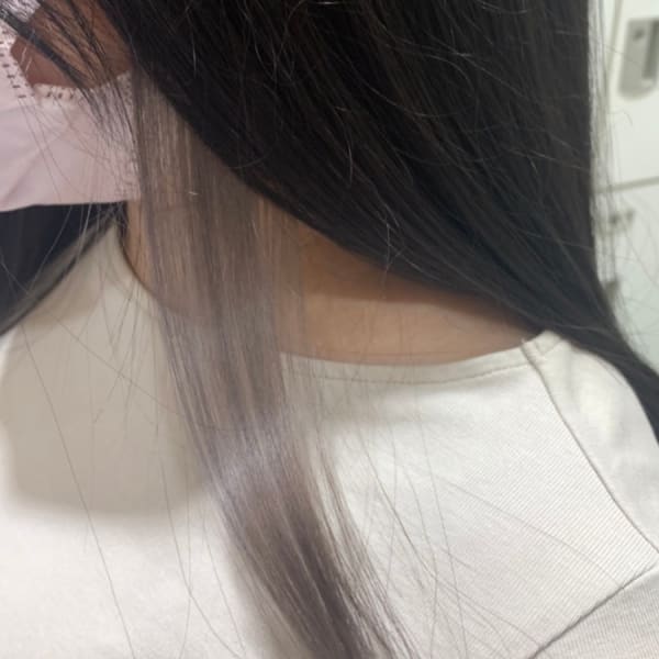 イヤリングカラー　ホワイトアッシュ♪