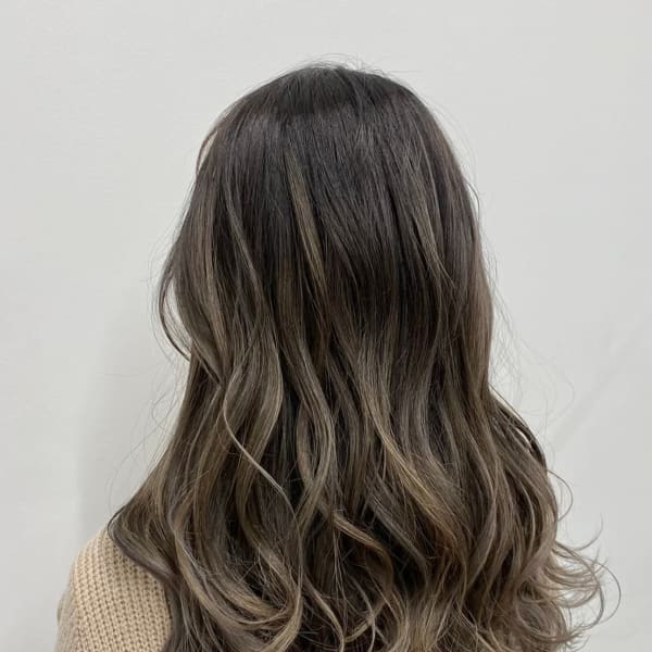 髪質改善/インナーカラー/ブリーチ/前髪カット/中野