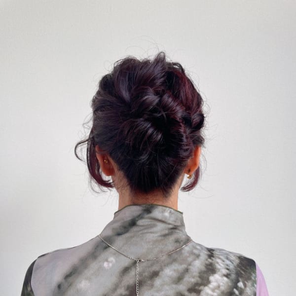 【お呼ばれヘア】トライアングルお団子アレンジ