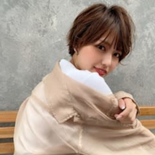 マロンベージュ Aラインボブドレスヘアかきあげロング|NeiRo 錦糸町 ショートカット 髪質改善