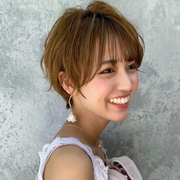 マロンベージュ Aラインボブドレスヘアかきあげロング|NeiRo 錦糸町 ショートカット 髪質改善