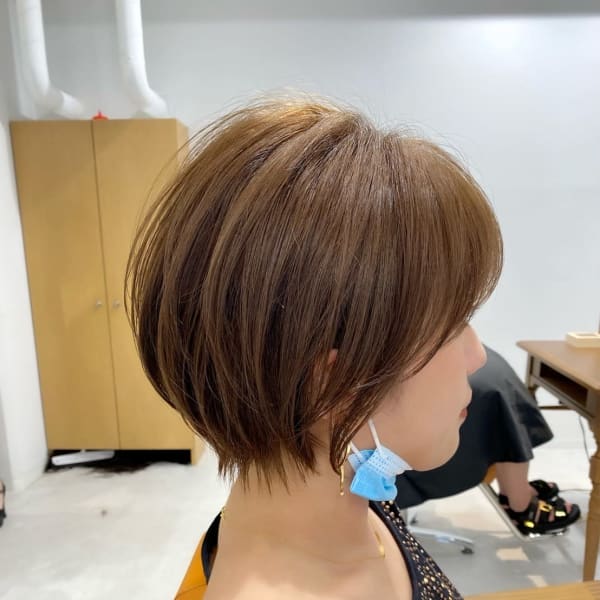 マロンベージュ Aラインボブドレスヘアかきあげロング