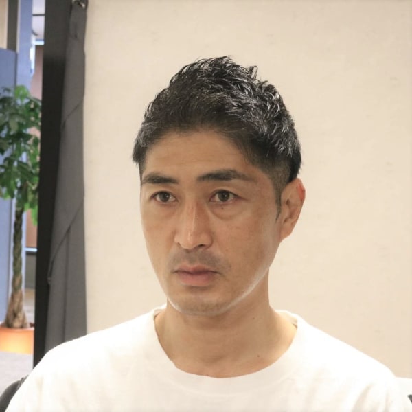 ツーブロックショートスタイル