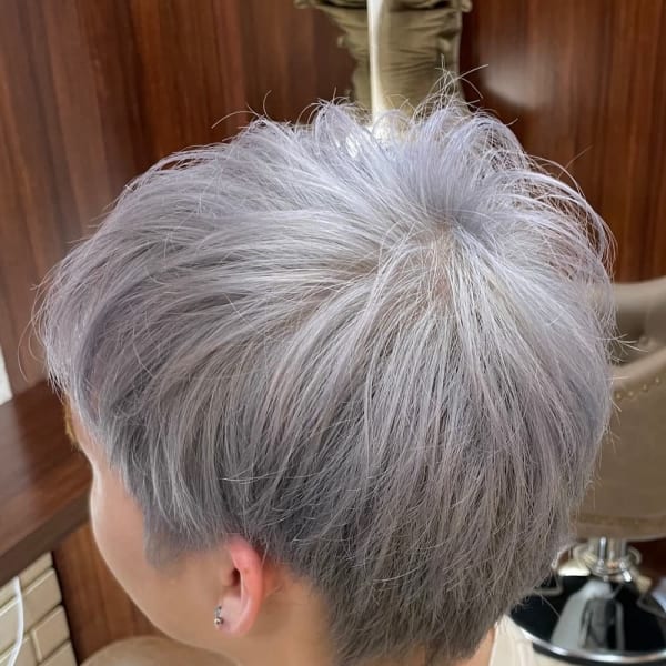 ホワイトシルバー