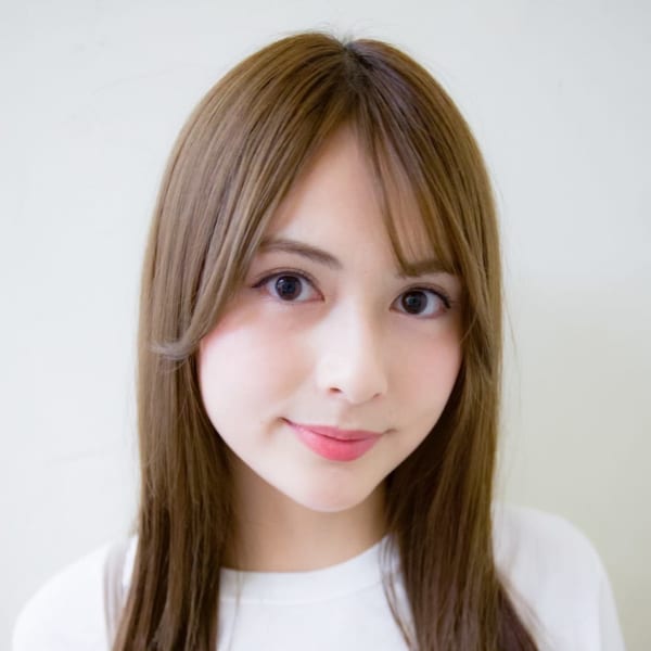 ミルクティベージュ×艶感ロング