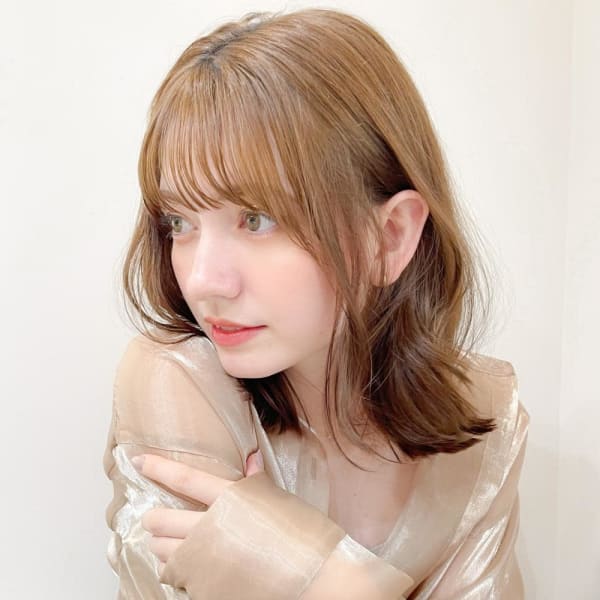 外ハネボブセクションカラーグラデーションカラーペールベージュ