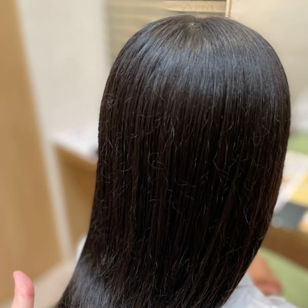 NEW美髪エステ２　当店だけの特別なトリートメント|u'i by first