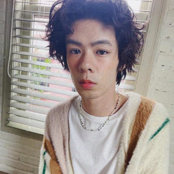 メンズミディアムパーマ　緩めスパイラルパーマ