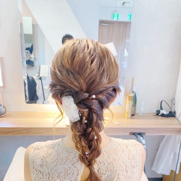 ラプンツェル風編み下ろしヘア