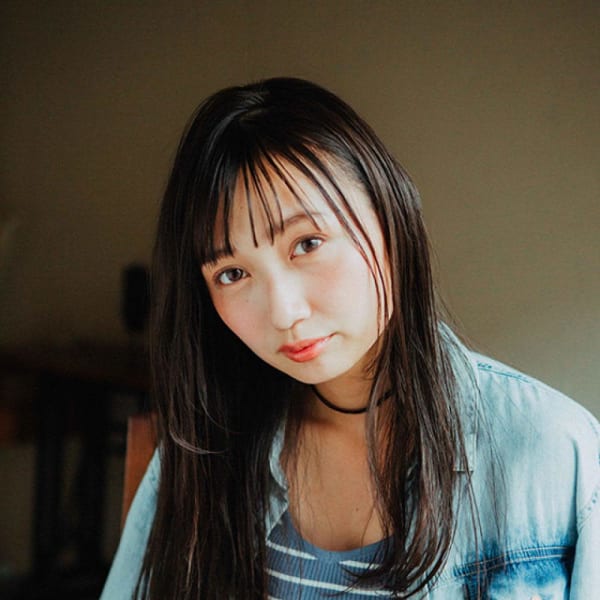 暗め×ストレート