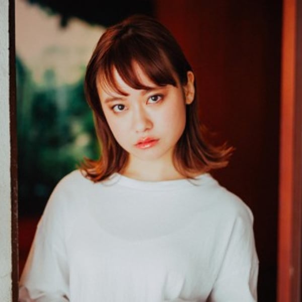 外ハネカーリーストレート