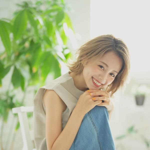 ブロンド×ショート