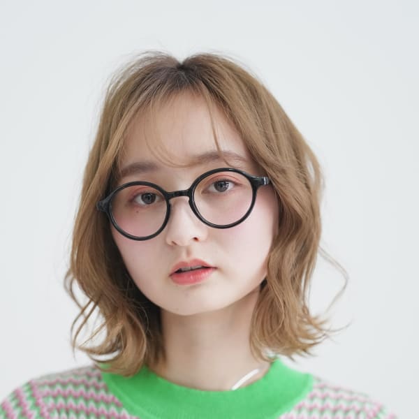 外はねボブ×シアーベージュ