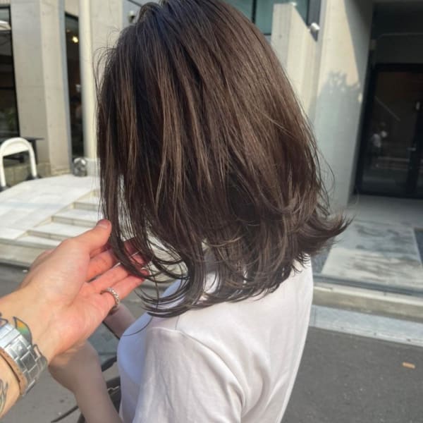 透明感カラー ダークグレー 秋カラー